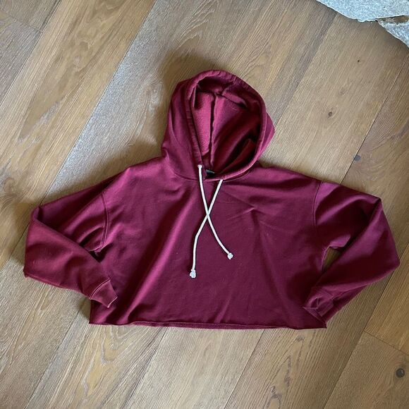 Wild Fable Cropped Hooded Sweatshirt in Merlot - Picture 4 of 8